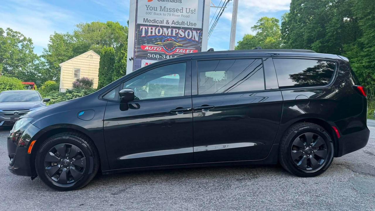 chrysler pacifica hybrid 2020 2C4RC1L71LR257868 image chrysler pacifica hybrid 2020 2C4RC1L71LR257868 image